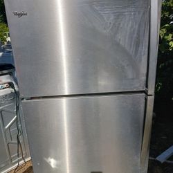 Whirlpool Refrigerator 