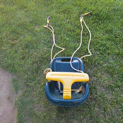 Kids swing