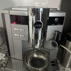 Jura Capreso Expreso Machine 