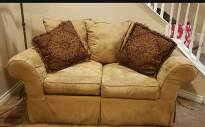 Ashley Love Seat