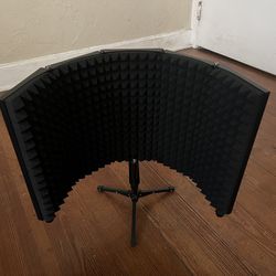 Soundproof Shield