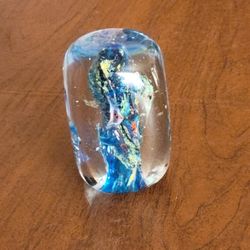 Vintage Paperweight Dynasty Gallery Glass Fish Flower Bubbles Heirloom 
Collectible. Pre-owned, perfect shape, display item. Weight 1lb 10oz 
plus shi