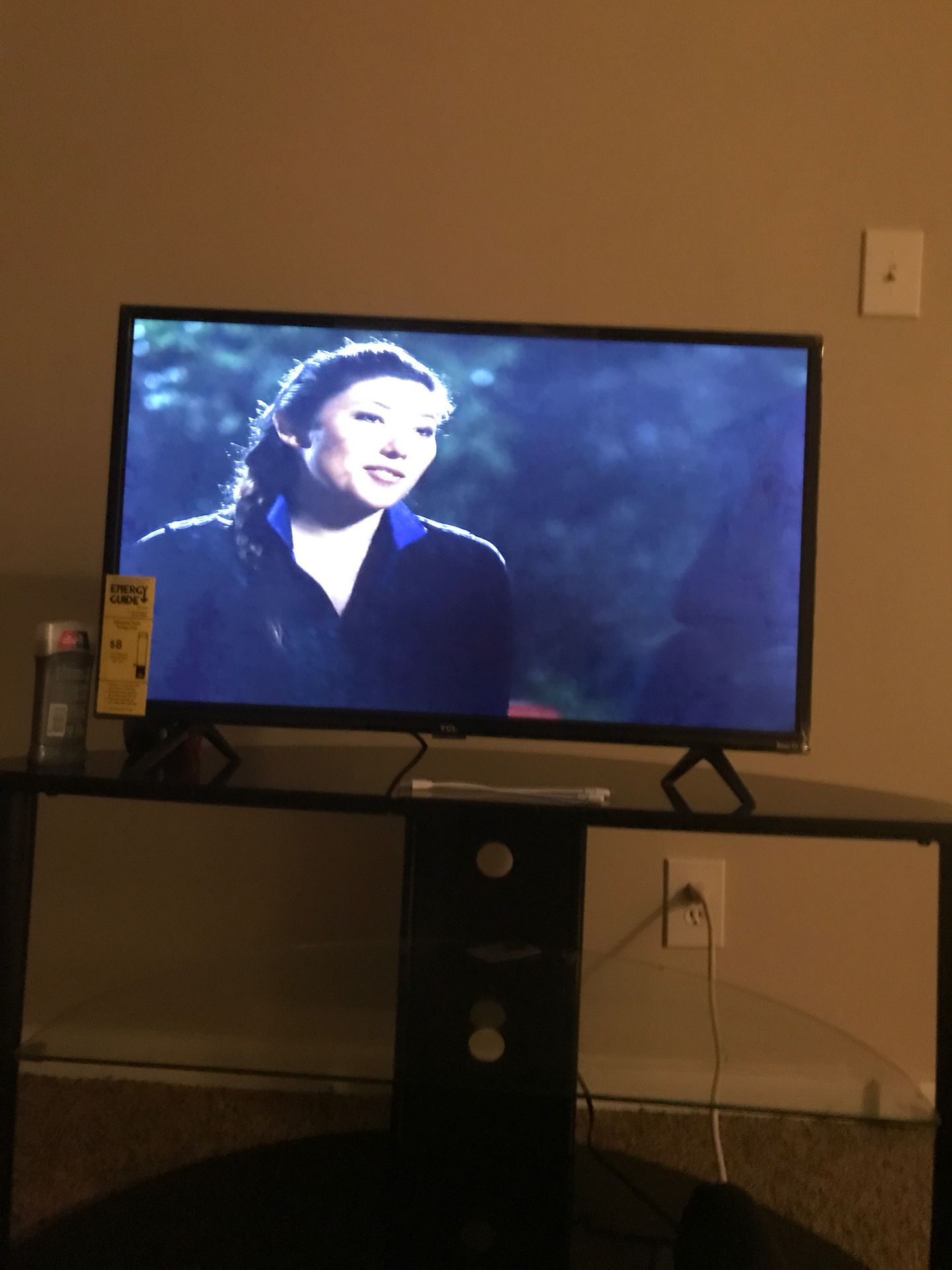 TCL ROKU SMART TV 32 inch