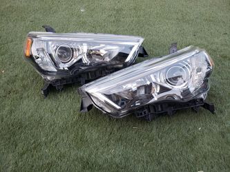 2016 2017 2018 Toyota 4runner headlight