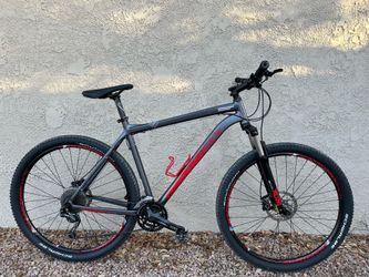 Diamondback mountain bike