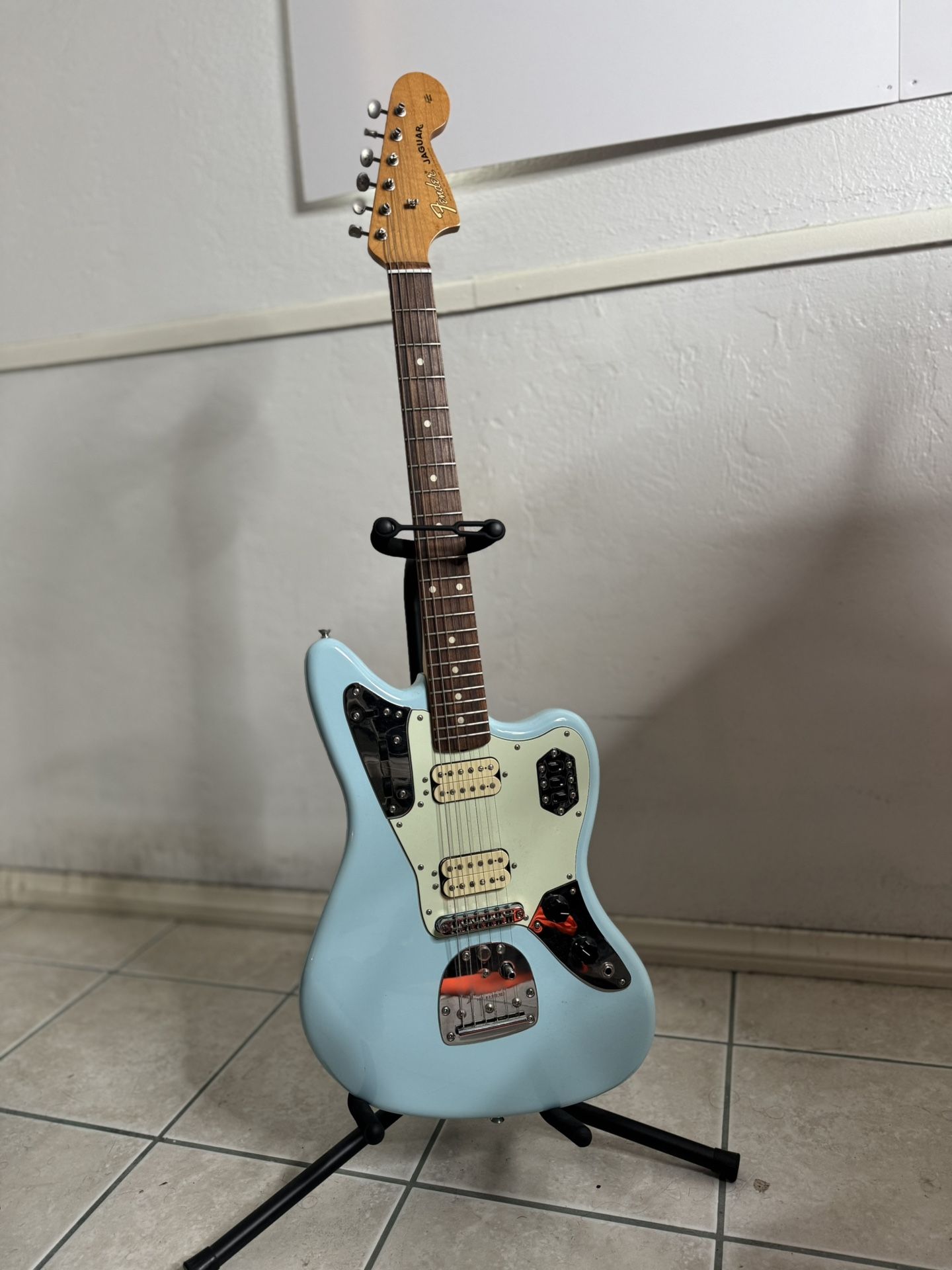 Fender Jaguar Guitar