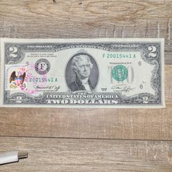 1976 $2 bill with the stamp April 13th first day of circulation