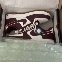 AF1 Maroon Men’s Size 10