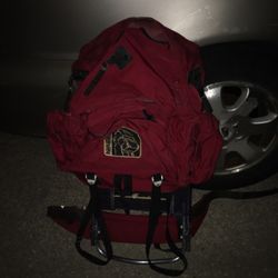 Nice hiking backpack with aluminum frame only $40 firm