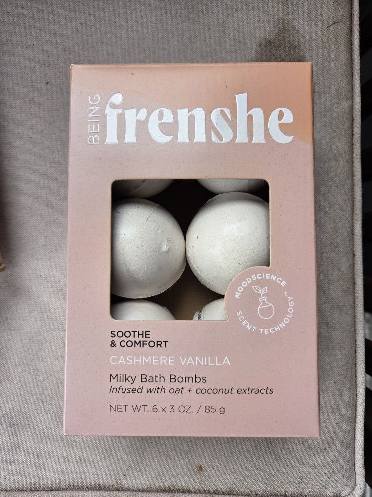 Being Frenshe Bath Bombs