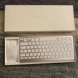 6 Bluetooth  Apple Wireless Keyboards 