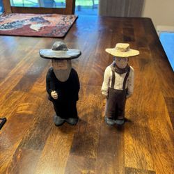 Vintage Amish Figurines 