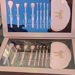 Brochas Glitz And Glam 