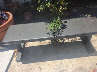 Rogue flat bench