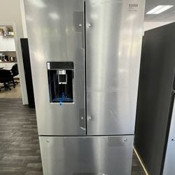 $2699 KitchenAid 23.8 Cu Ft French Door Counter Depth Refrigerator