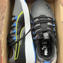 Puma Sneakers Size 6.5