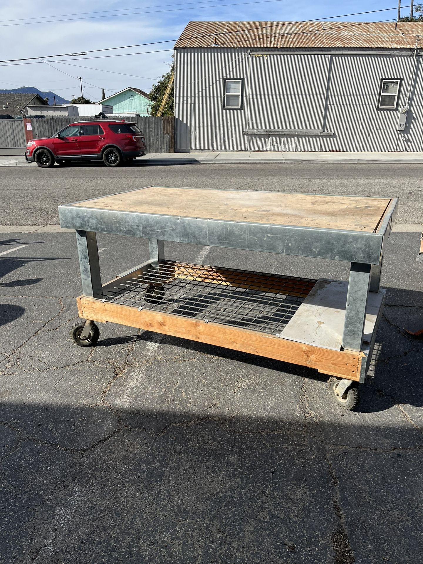 Work Bench