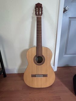 Guitar Yamaha