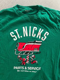 Men’s size M Old Navy holiday graphic T-shirt