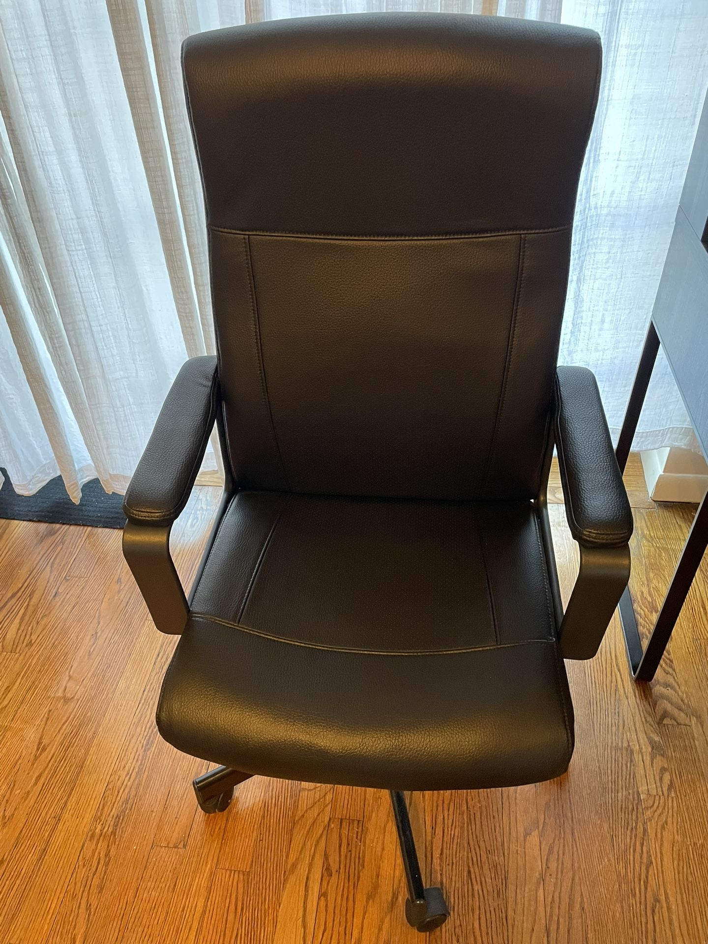 NEW Black Adjustable Height Swivel Rolling Desk Chair