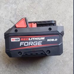 Milwaukee M18 18V Lithium-Ion REDLITHIUM FORGE XC 8.0 Ah Battery    Brand New 