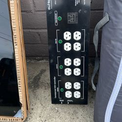 autopilot commercial HD controller input 60 A at 240 V maximum wattage thousand watts per outlet 12th outlets