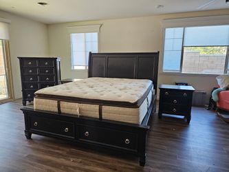 Cali King Ashley Furniture Set