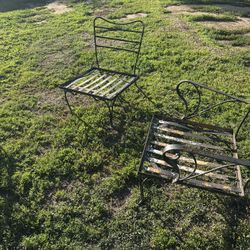 Vintage Outdoor Furniture 4 Set
