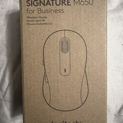 Logitech Signature M650 Wireless Mouse 