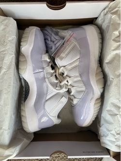 Air Jordan 11 lows