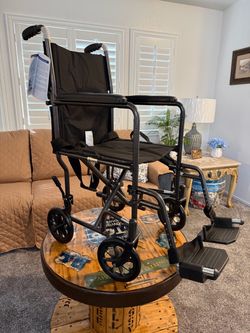 Brand new transport stroller / chair