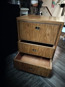 Drexel Cabinet w/2 Drawers