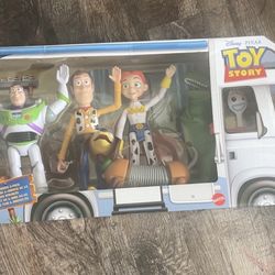 Disney and Pixar Toy Story 4 Character Figures Story Pack, Road Trip Adventure, 6-Pack Woody, Buzz, Rex, Slinky, Jessie and Forky