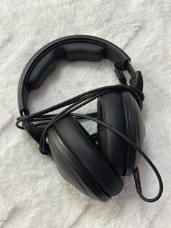 Sennheiser HD 620S Audiophile Closed Back Headphones 