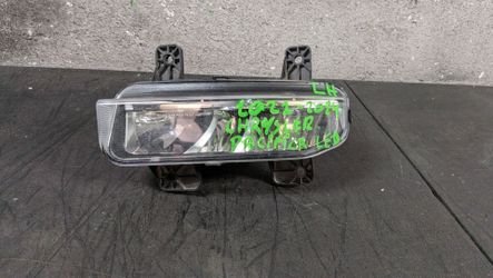 2021-2022-2023-2024 CHRYSLER PACIFICA LEFT FOG LAMP OEM USED #11004
