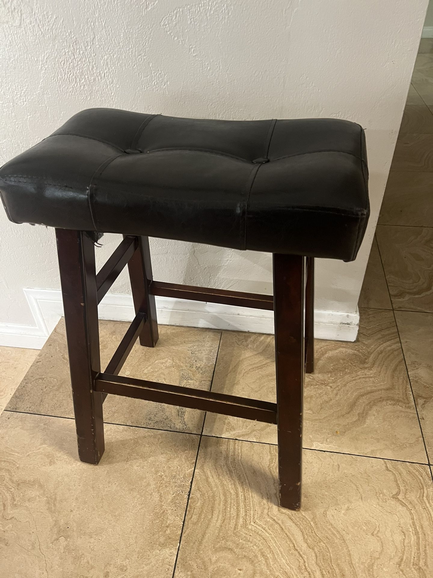 Set Of 4 Bar Stools