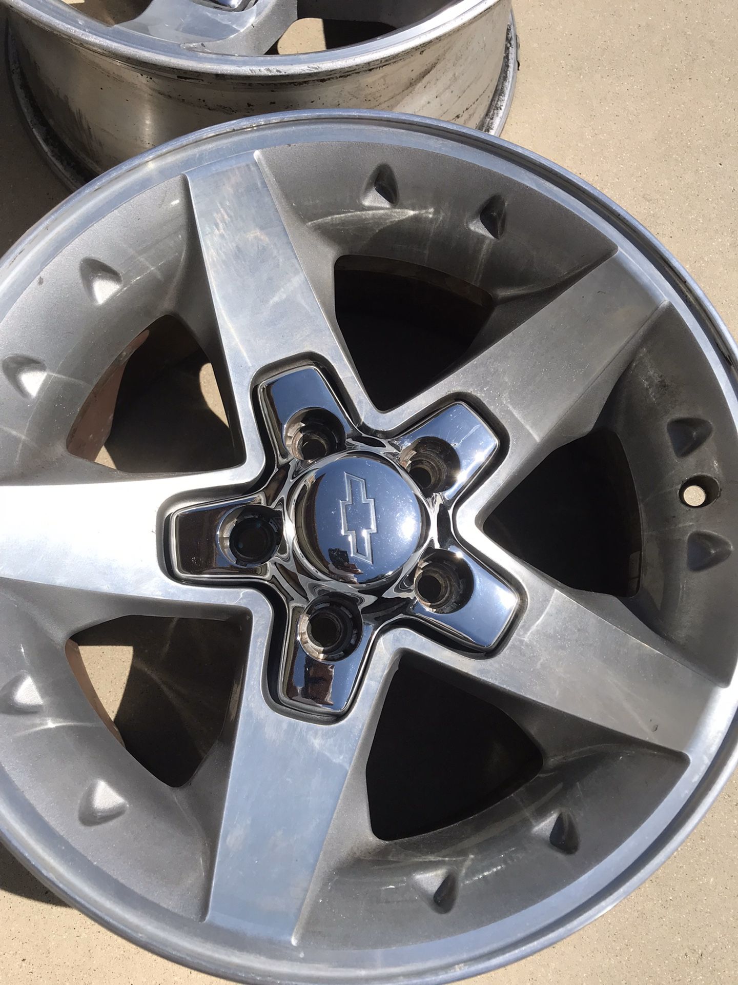 19882003 CHEV/CHEVY S10/GMC SONOMA ZQ8 16x8 Rims w/Bowtie Center Caps