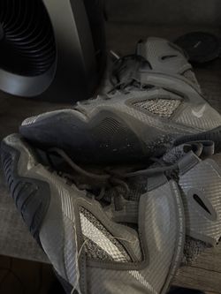 Grey hyper kos