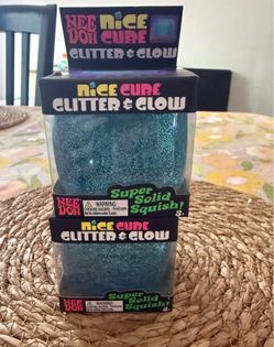 Needoh Glitter Cube