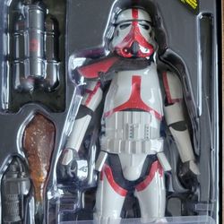 Hot Toys INCINERATOR STORMTROOPER TMS012 1/6 Scale STAR WARS Brand New Never Taken Out Of The Box
