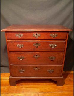 Early 1800s Small Dresser