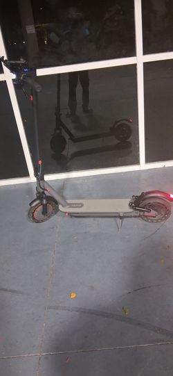 Electric scooter