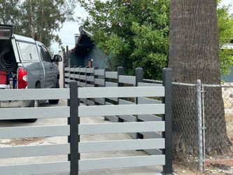 Gate