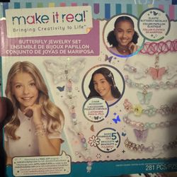 Make It Real Jewelry Set 