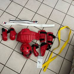 RED YOUTH SIZED CENTURY SPARRING SET
