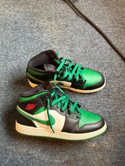 Air Jordan 1 Mid Pine Green