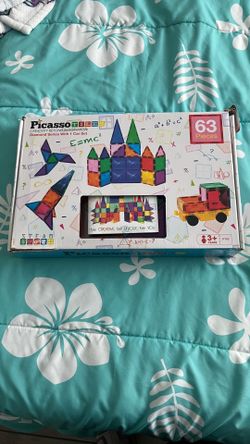 Picasso tiles magnetic blocks