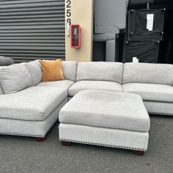 Sectional Couch 