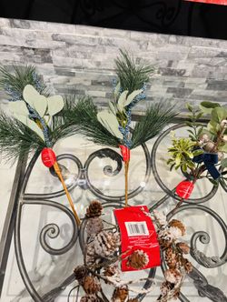 ✨ Holiday Decorative Picks – Elegant & Beautiful ✨