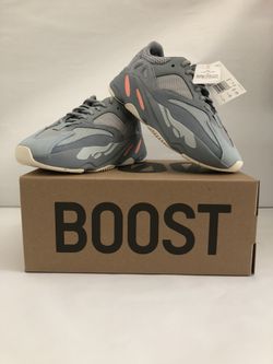 Adidas Yeezy boost 700 Inertia / Size 7.5